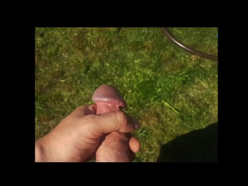 ❤️ Faigheann hottie te a pussy bándearg fucked agus cums le squirt i ghairdín samhraidh ️❌ Físeán fucking ag porn % ga.hentaivost.ru% ❌❤